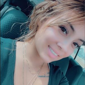 Meet your Posher, Johana